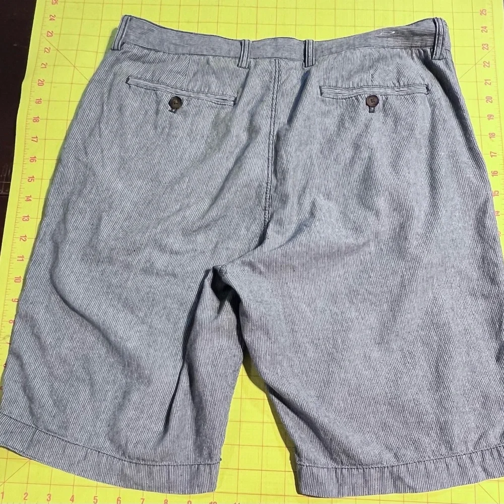 VINTAGE JCrew men’s trouser Bermuda shorts 100% cotton chambray pinstripe 32 y2k